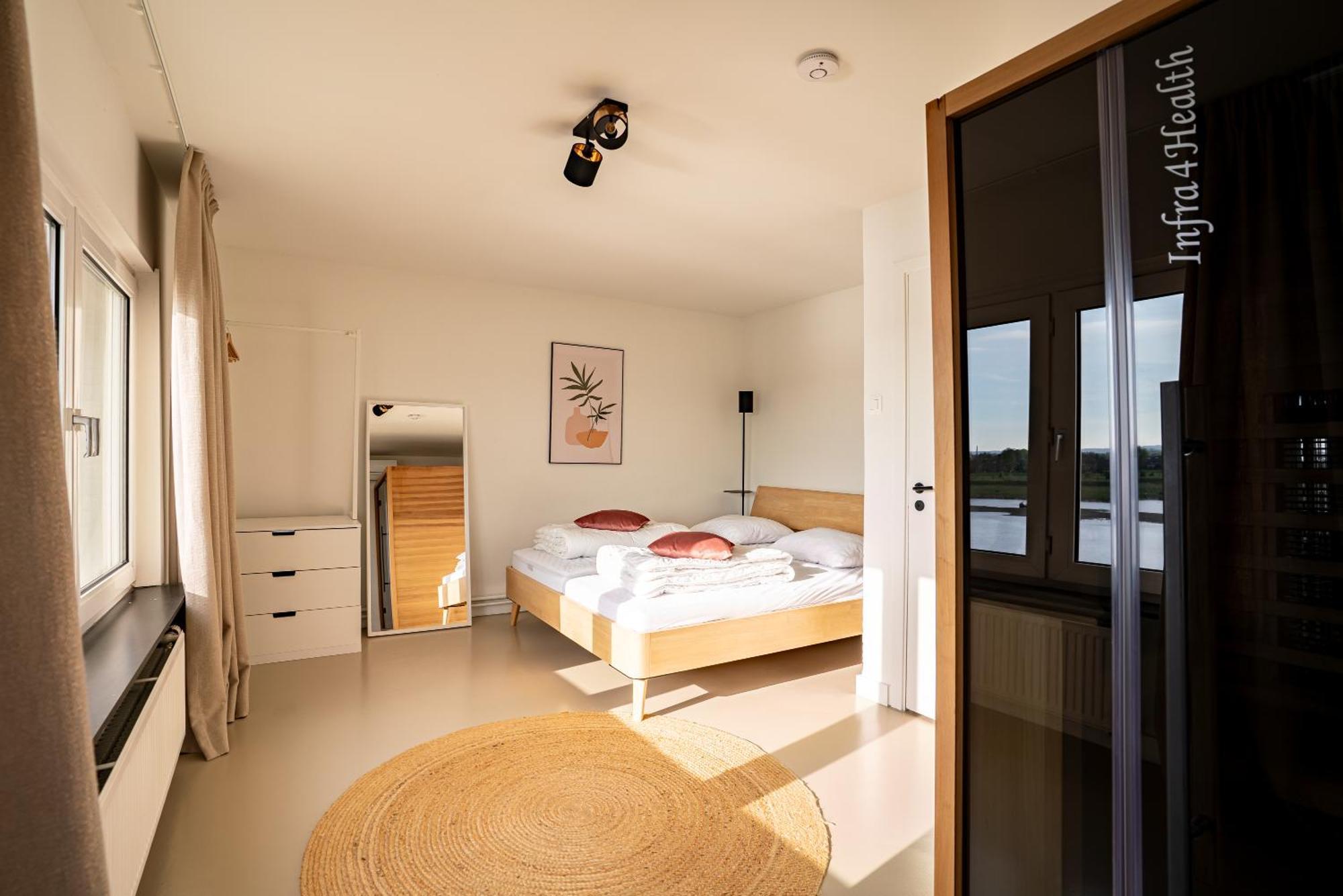 Vakantiehuis Maas - The River House With Private Sauna Lanaken